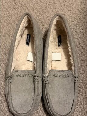 Nautica  Women’s Gray Slip-On Loafers Size 10